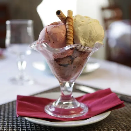 فندق Crotty's Pub & غابات كيلرَش