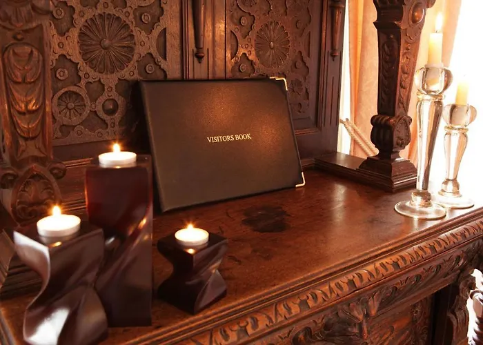 Crotty's Pub & Hotel